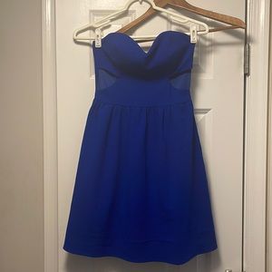 En Crème blue dress with cut outs